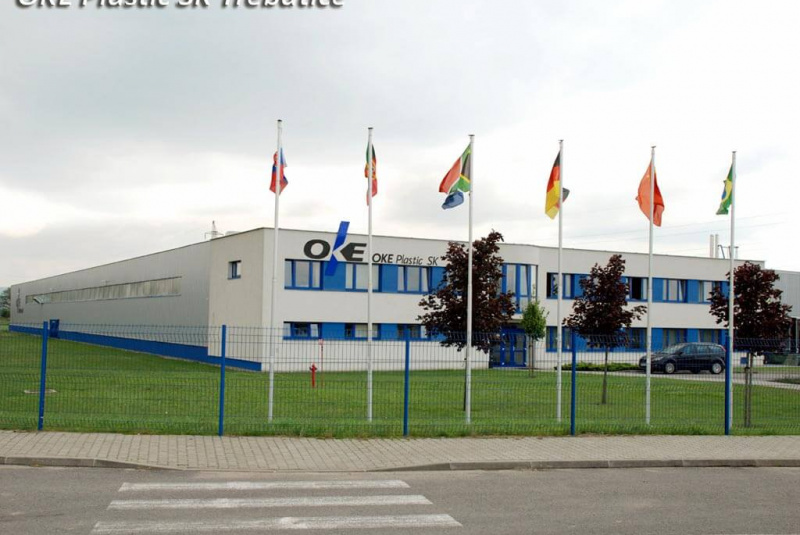 Výrobné a priemyselné haly, administratívne a prevádzkové budovy