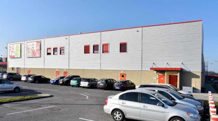 Shopping center Žiar nad Hronom